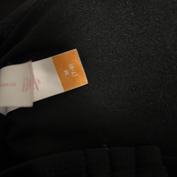 Swim top - Picture 3 of 3